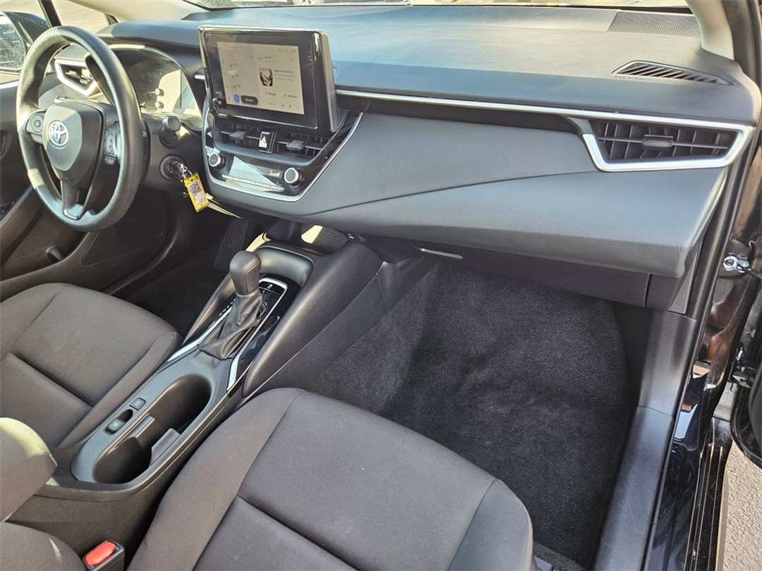 2024 Toyota Corolla LE - Image 34
