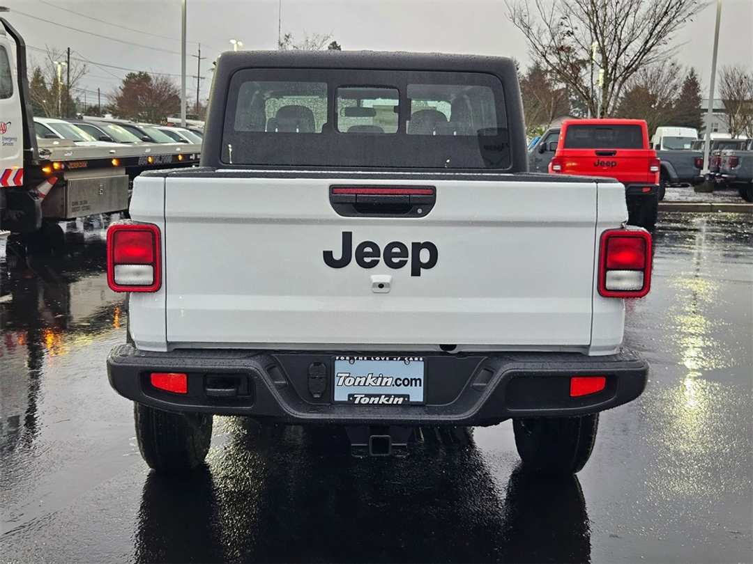 2026 Jeep Gladiator Sport - Image 5