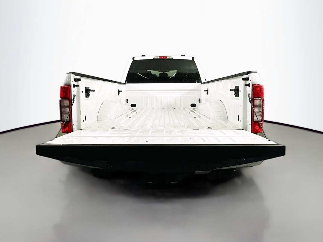 2022 Ford F-350Sd XL - Image 24