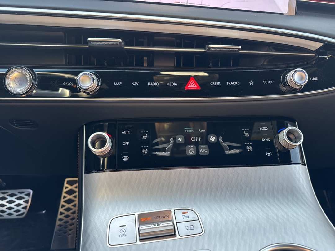 2026 Genesis Gv70 2.5T Sport Prestige - Image 26