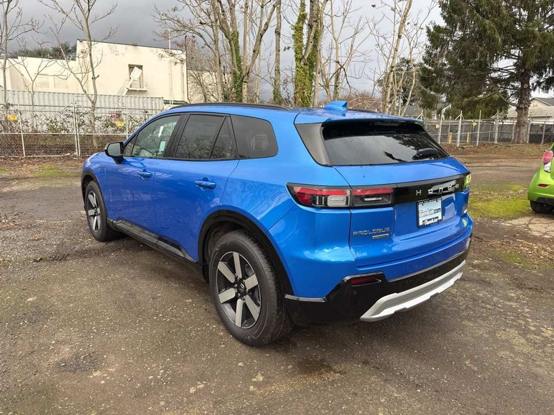 2025 Honda Prologue Touring - Image 6