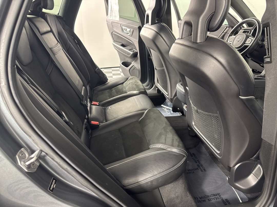 2018 Volvo Xc60 T5 RDesign - Image 16