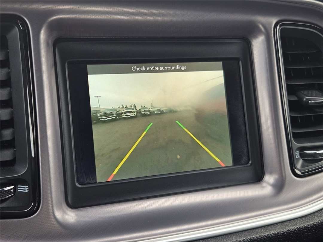 2022 Dodge Challenger SXT - Image 21