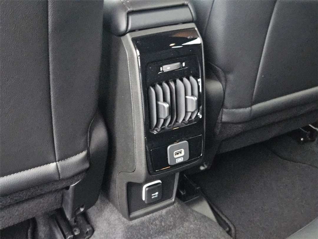 2026 Jeep Compass Limited - Image 27