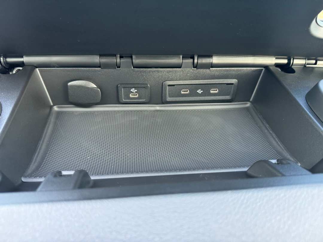 2025 Mercedes-Benz Sprinter 2500 Cargo 144 WB - Image 33