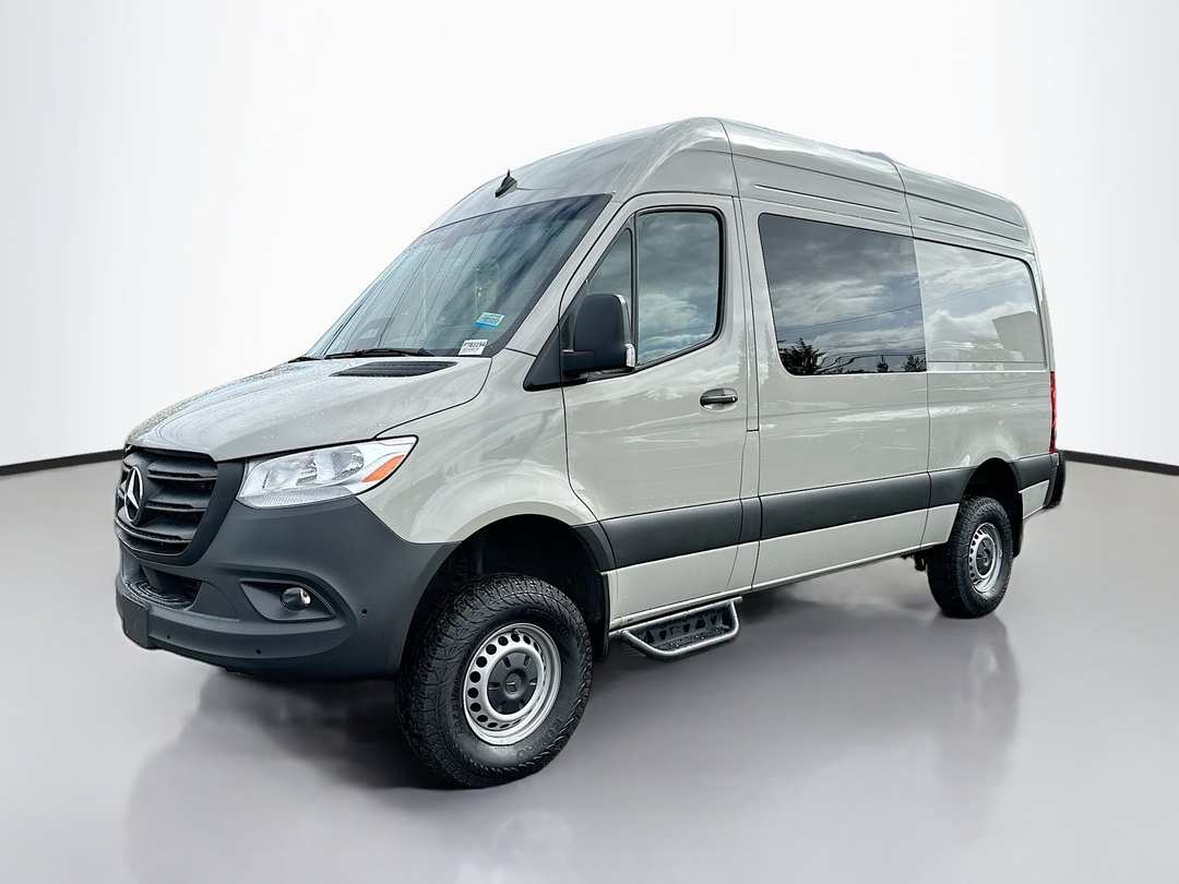2025 Mercedes-Benz Sprinter 2500 Cargo 144 WB - Image 3