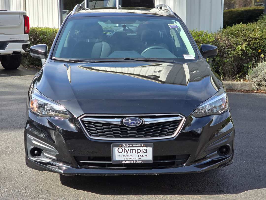 2018 Subaru Impreza 2.0i Premium - Image 2