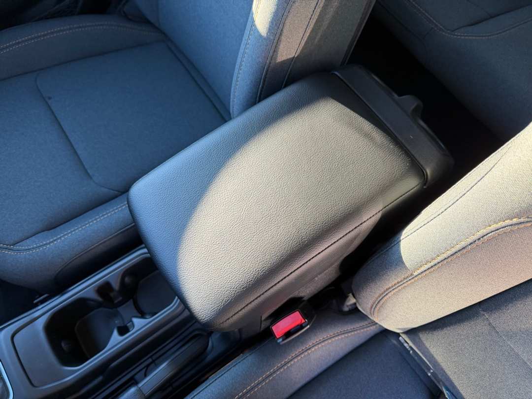 2026 Jeep Wrangler Sport - Image 24