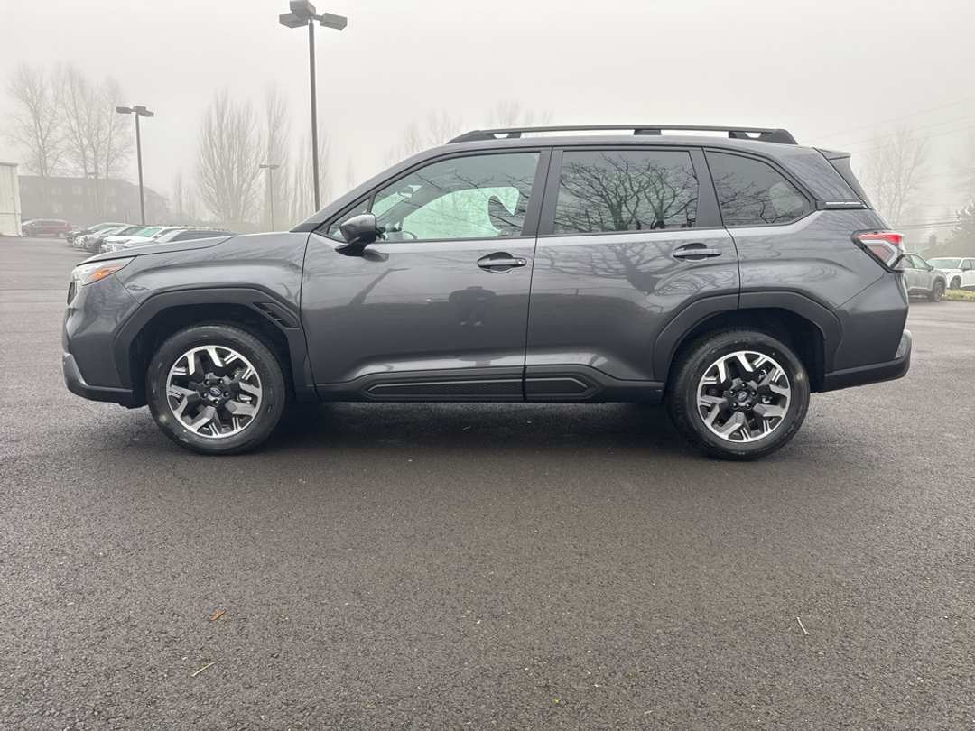 2026 Subaru Forester Premium - Image 4