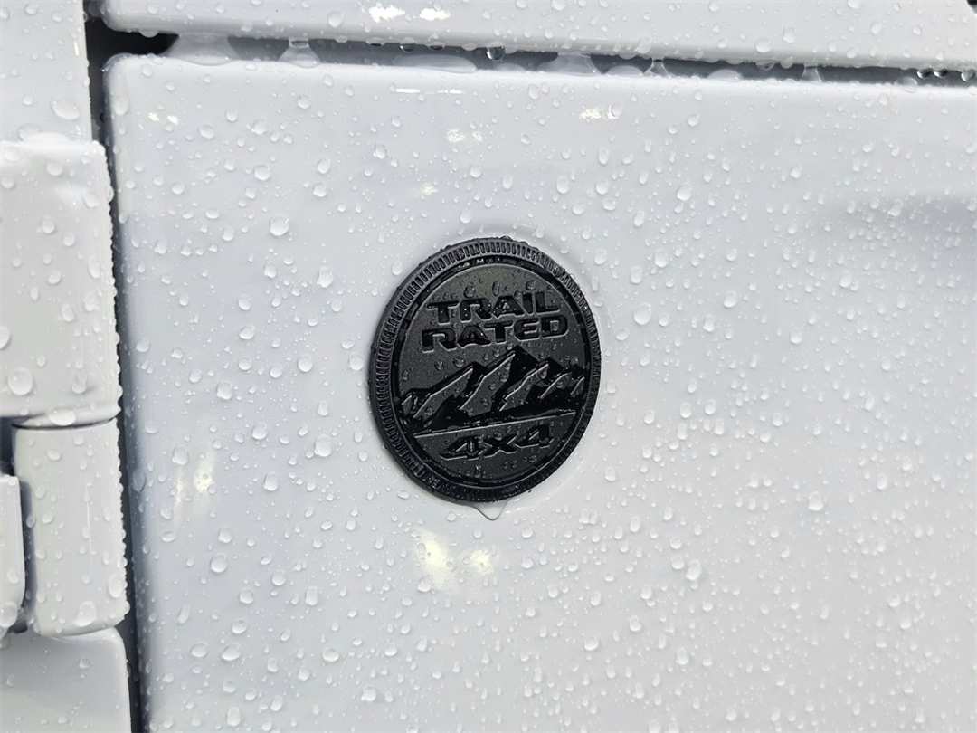 2026 Jeep Gladiator Sport - Image 32