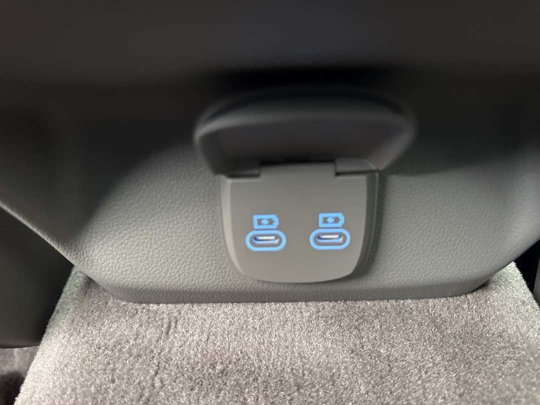 2026 Genesis Gv70 2.5T Advanced - Image 47