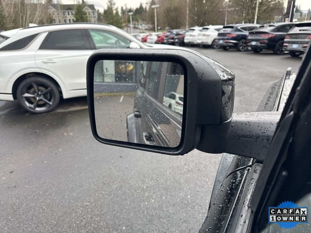 2024 Ford Bronco Outer Banks - Image 37