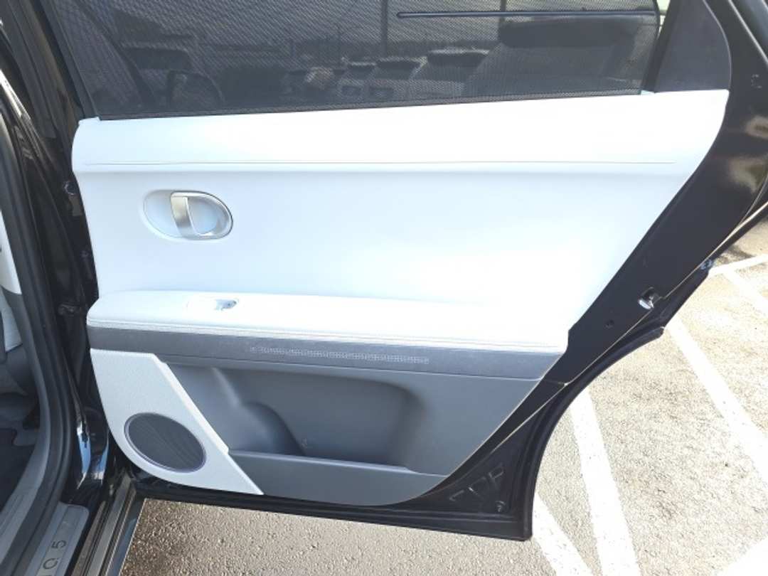 2022 Hyundai Ioniq 5 Limited - Image 24