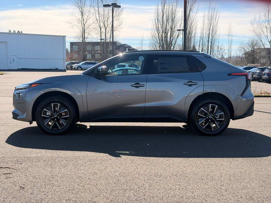 2026 Subaru Solterra Premium - Image 4