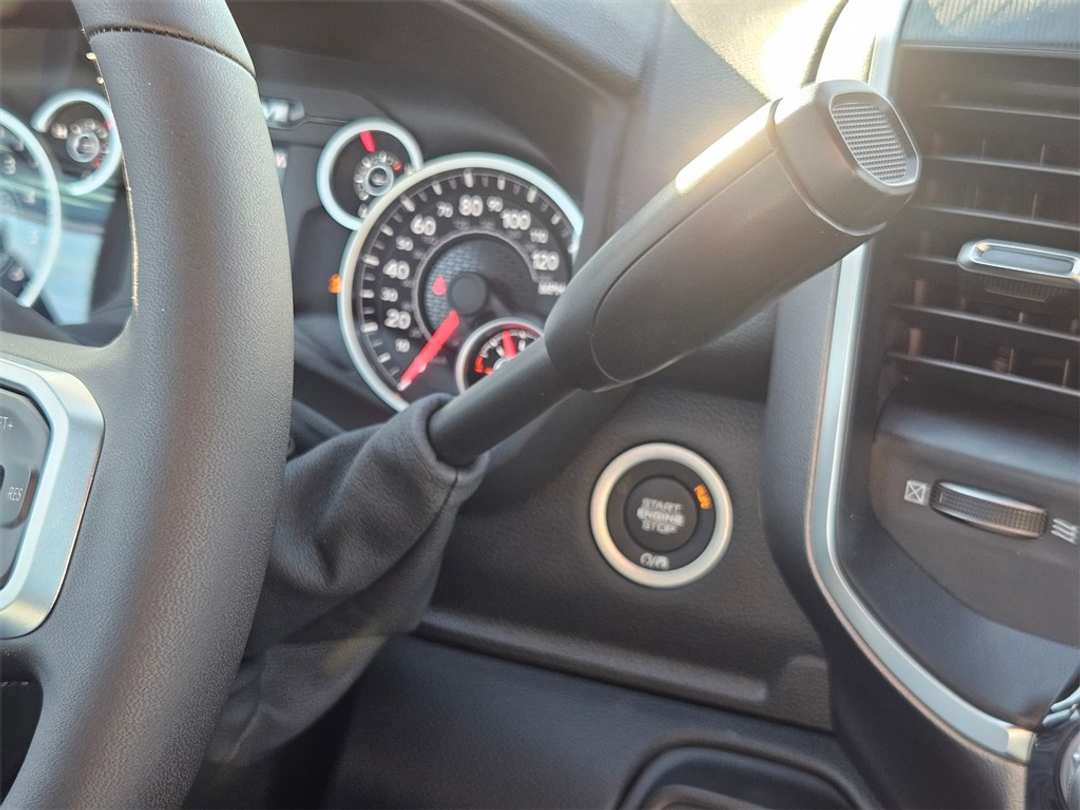 2026 Ram 2500 Big Horn - Image 16