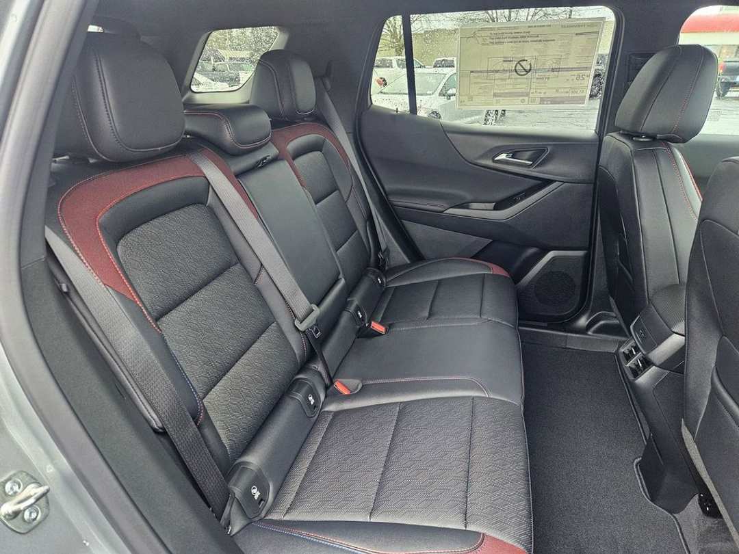 2026 Chevrolet Equinox RS - Image 35