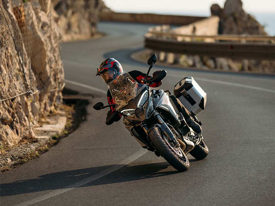 2025 Ducati Multistrada V4 S Travel & Radar - Image 21
