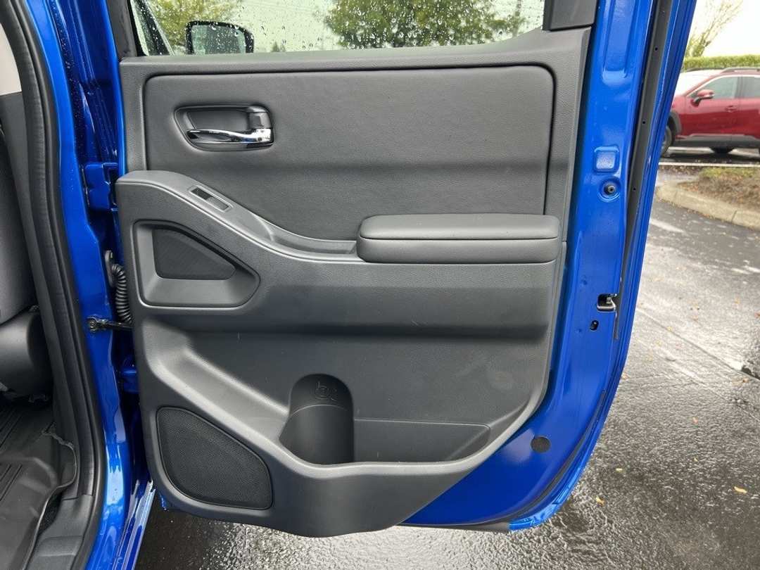 2026 Nissan Frontier SV - Image 25