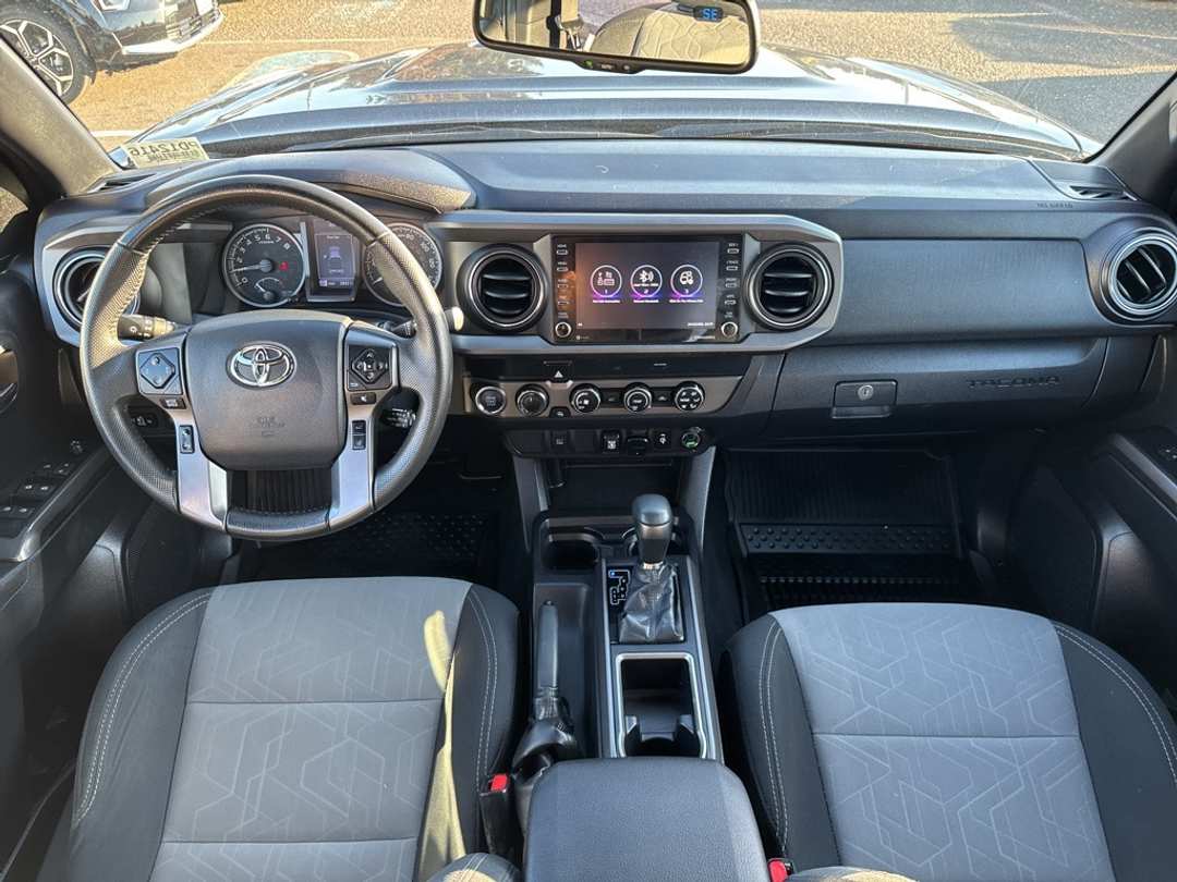 2020 Toyota Tacoma TRD Sport - Image 21