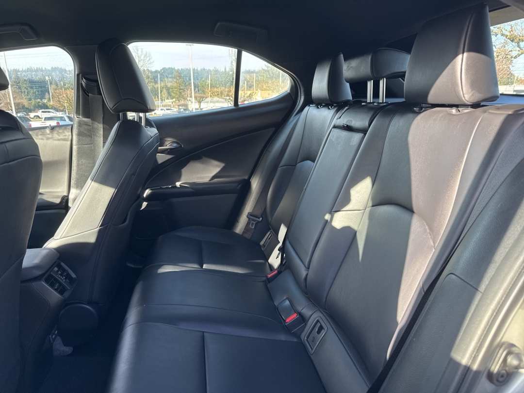 2021 Lexus Ux 200 Base - Image 18