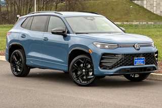 2026 Volkswagen Tiguan 2.0T SE RLine Black