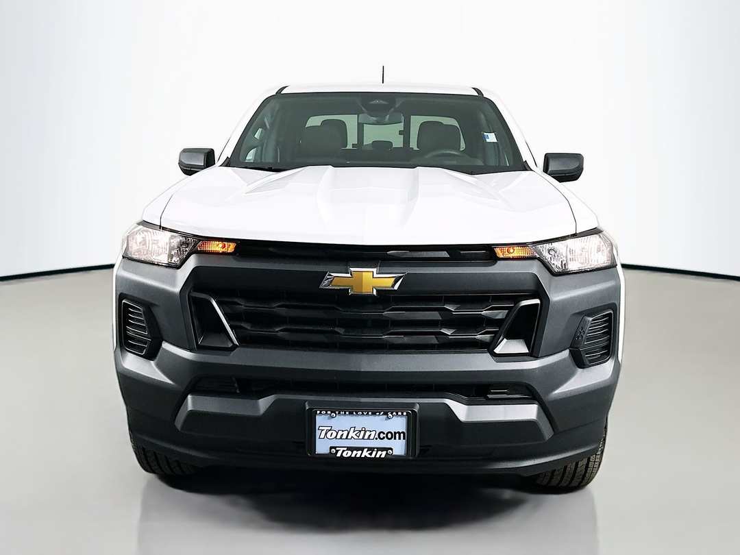 2026 Chevrolet Colorado Work - Image 2