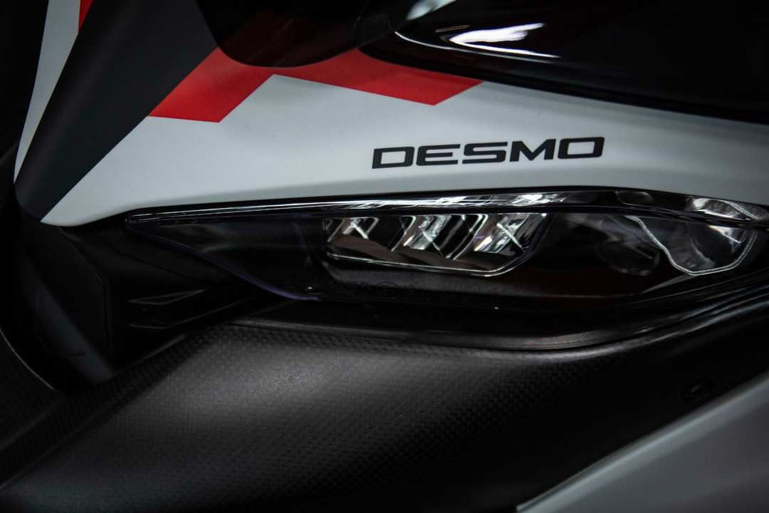 2025 Ducati Multistrada V4 Rs - Image 15