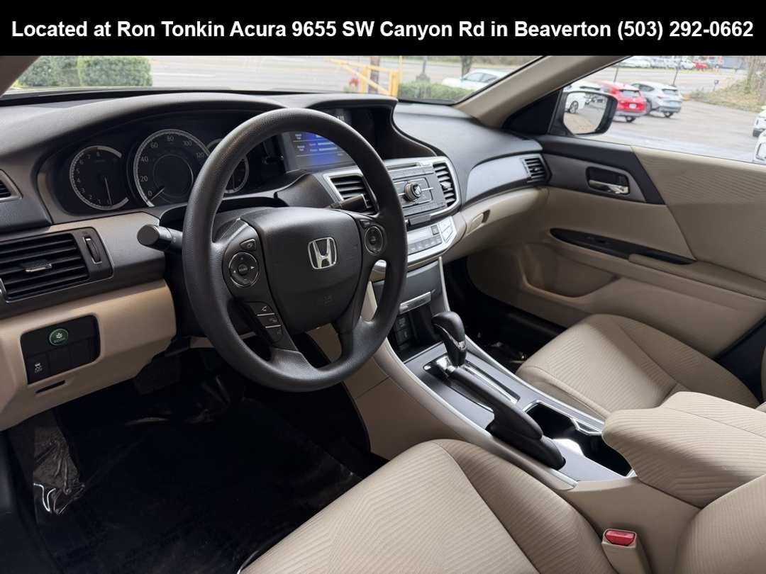 2015 Honda Accord LX - Image 15