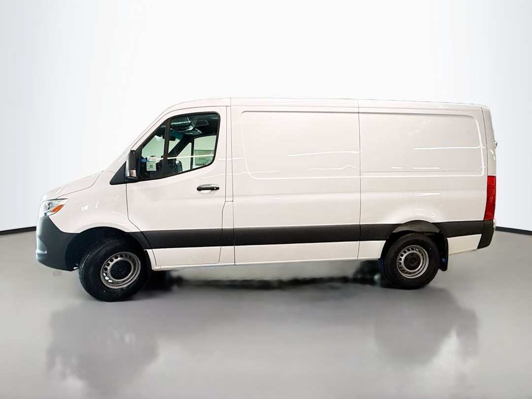 2026 Mercedes-Benz Sprinter 2500 - Image 2