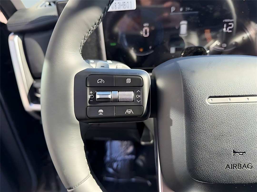 2026 Hyundai Santa Fe SEL - Image 16