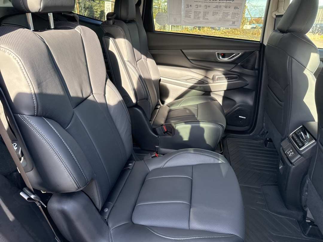 2026 Subaru Ascent Limited - Image 24