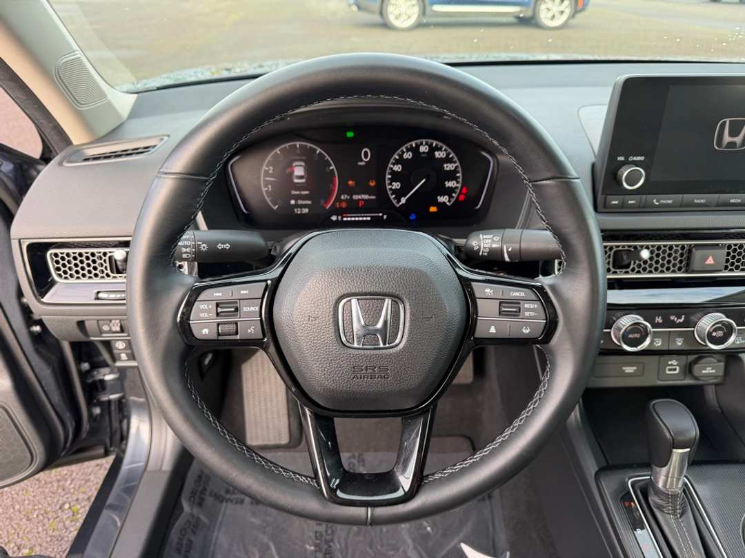 2022 Honda Civic EX - Image 18