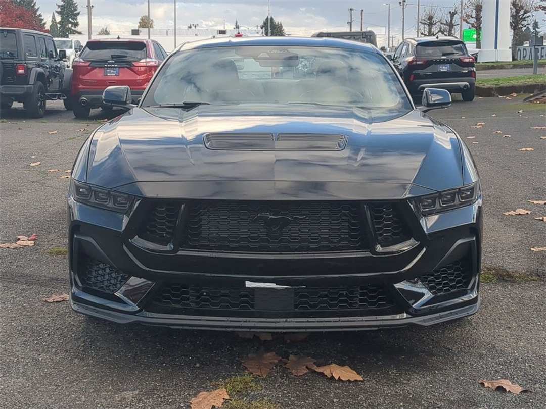 2025 Ford Mustang GT Premium - Image 8