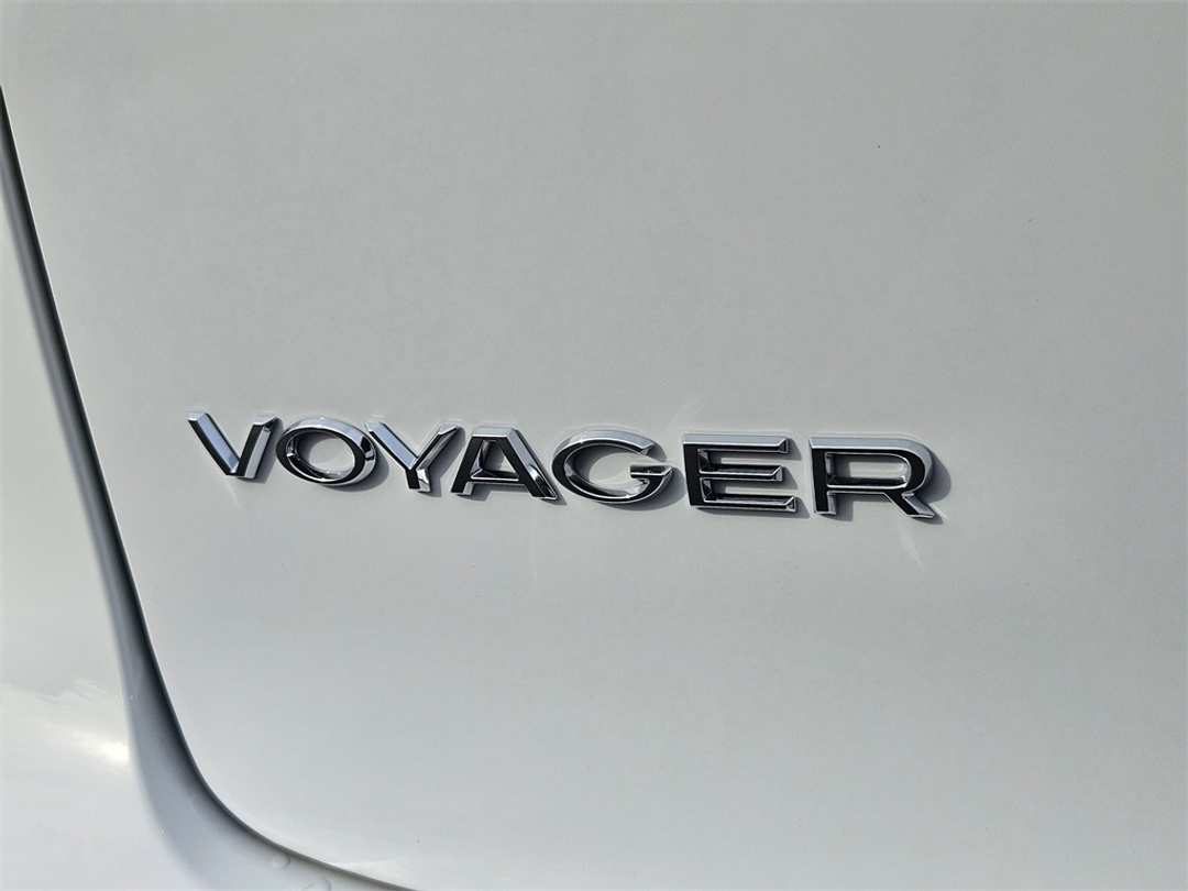 2026 Chrysler Voyager LX - Image 32