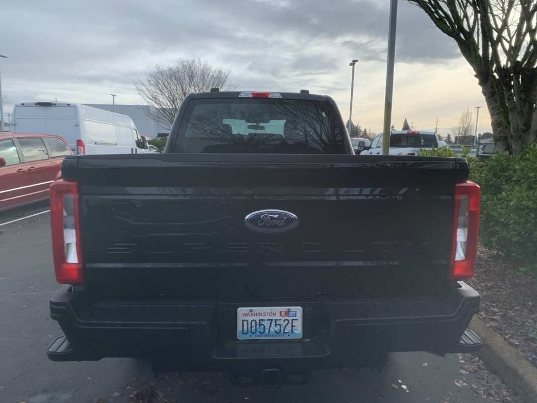 2024 Ford F-350Sd XL - Image 2