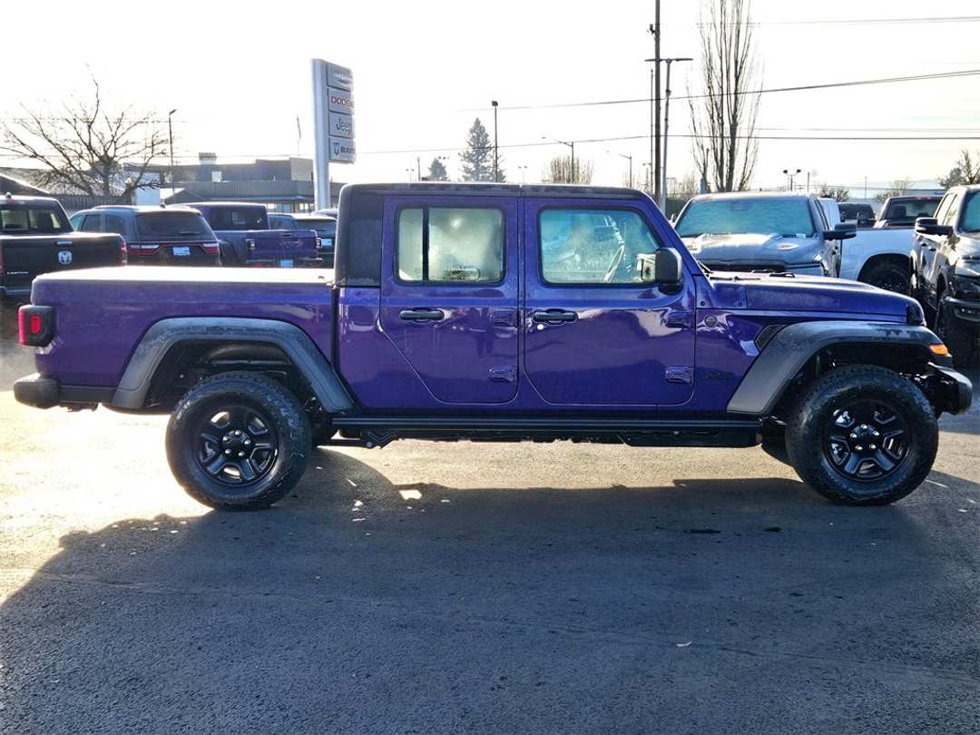 2026 Jeep Gladiator Sport - Image 7