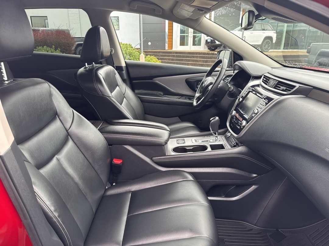 2022 Nissan Murano SV - Image 27