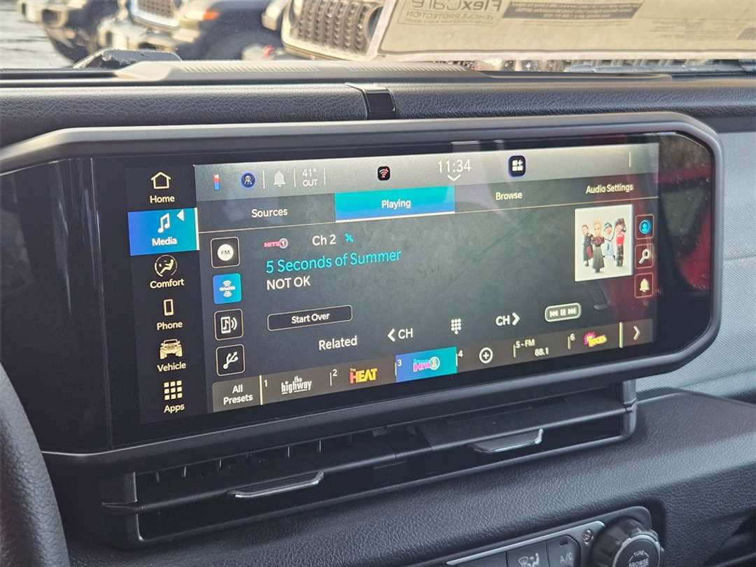 2026 Jeep Wrangler Sport - Image 20