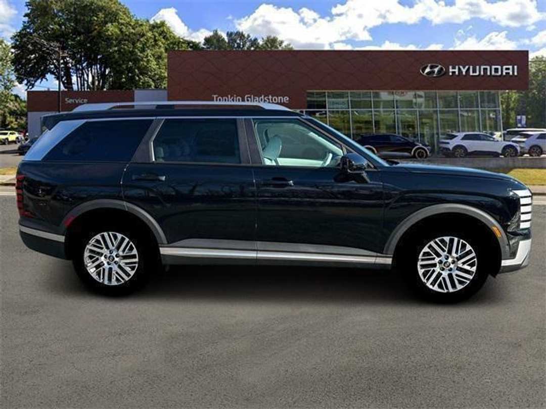 2026 Hyundai Palisade SEL Premium - Image 9