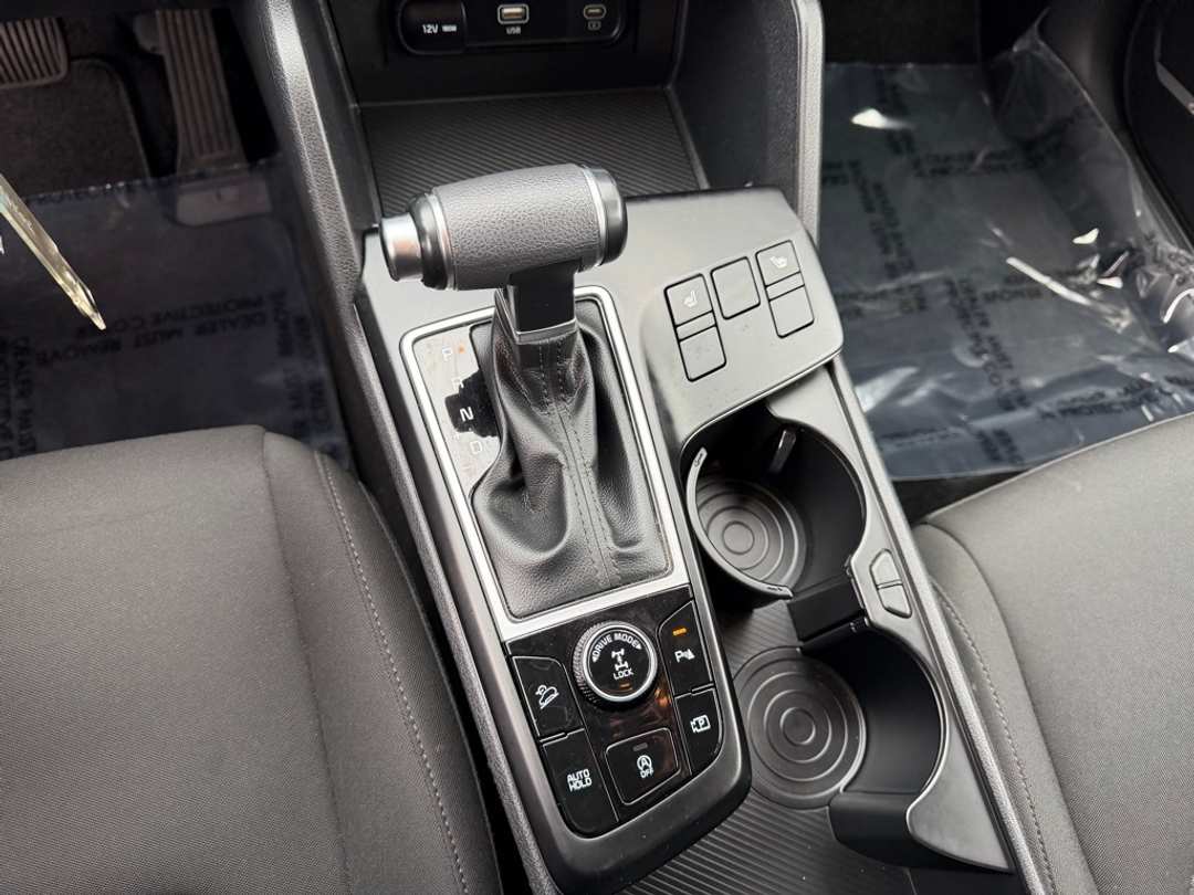 2024 Kia Sportage LX - Image 27