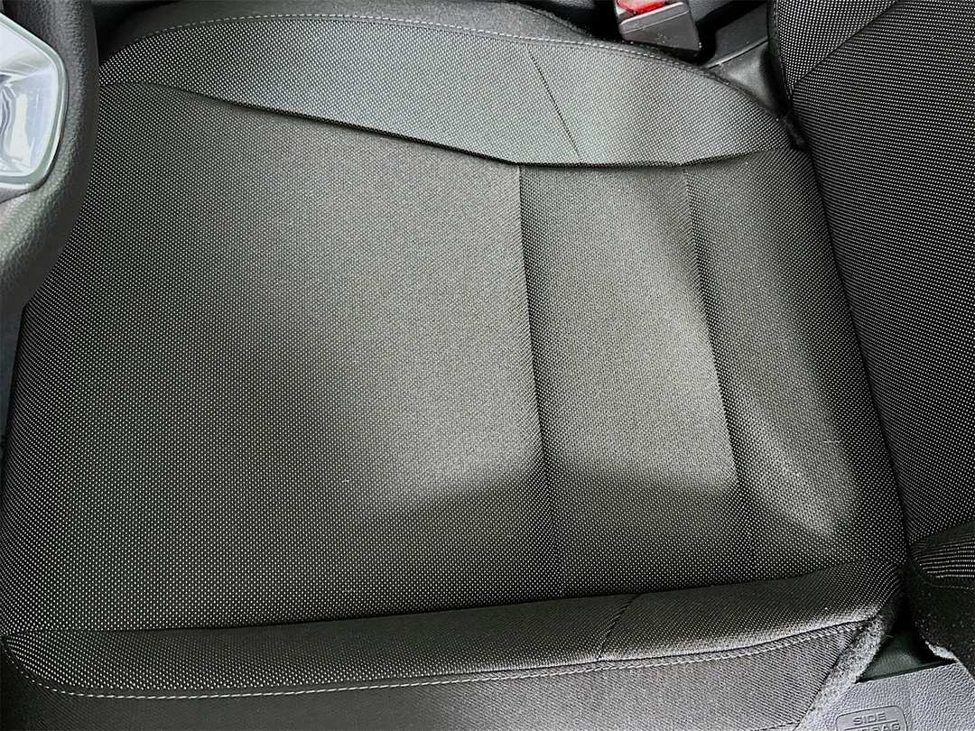 2025 Honda CR-V EX - Image 18