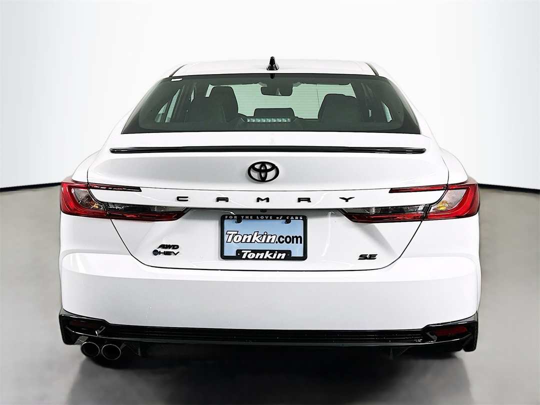 2026 Toyota Camry SE Nightshade - Image 6