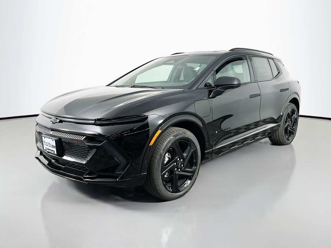 2026 Chevrolet Equinox Ev RS - Image 3