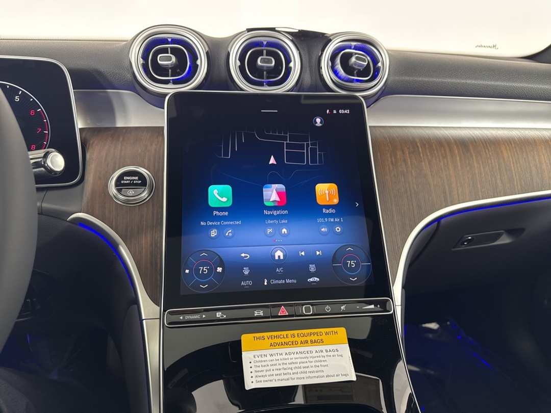 2026 Mercedes-Benz GLC GLC 300 - Image 34