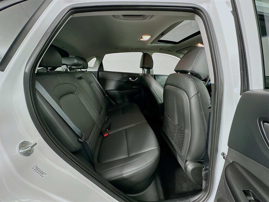 2023 Hyundai Kona Limited - Image 27