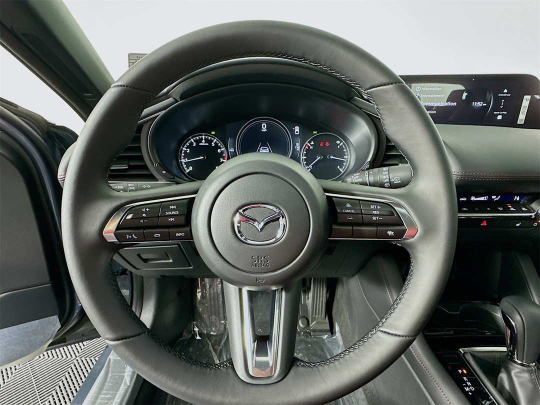 2026 MAZDA Mazda3 2.5 S Carbon Edition - Image 11