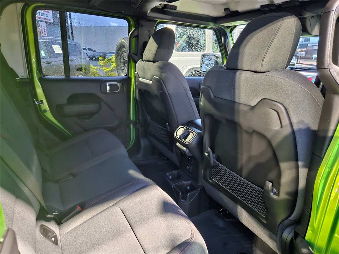 2026 Jeep Gladiator Rubicon - Image 36