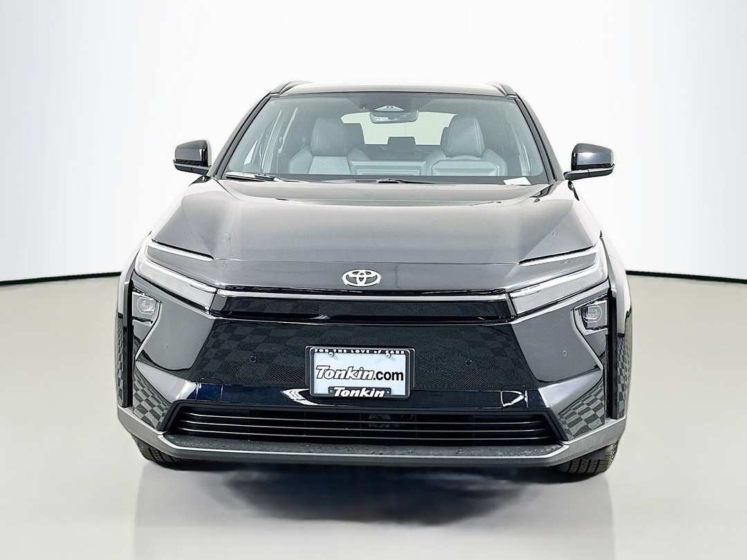 2026 Toyota Bz XLE Plus - Image 2