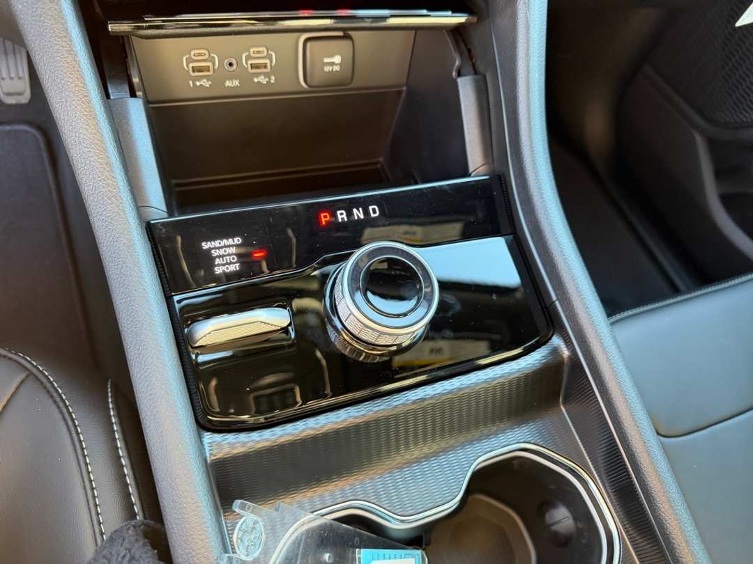 2025 Jeep Grand Cherokee Limited - Image 25