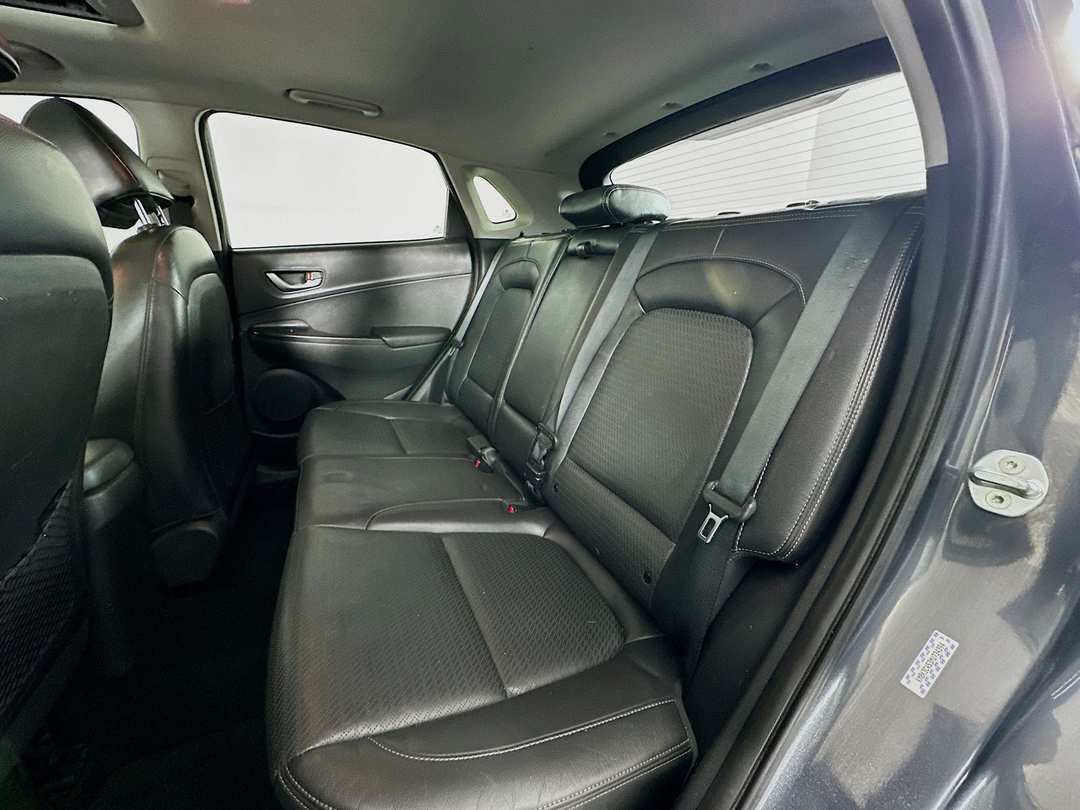 2021 Hyundai Kona Limited - Image 25